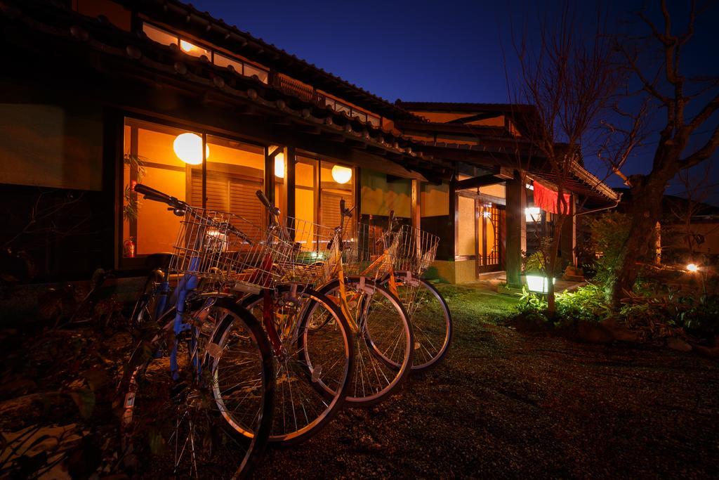 Yufuin Ryokan Tadaima מראה חיצוני תמונה